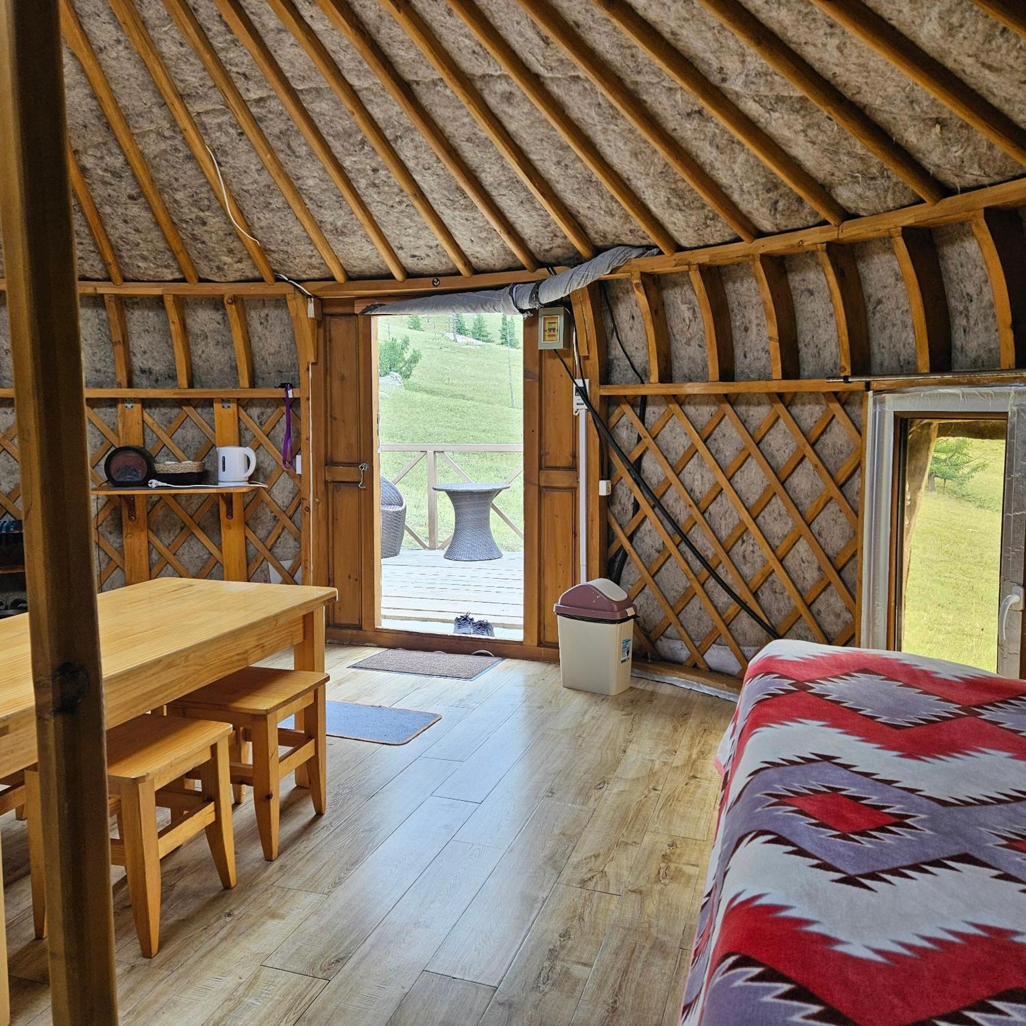 Bayan Bulagiin Hural Apache Eco Camp, Terelj Nationalpark Mongolia酒店 外观 照片